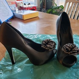 Olive green satin dress shoes